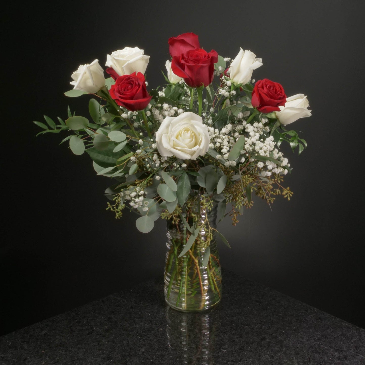 12 Roses / Vase / Fancy