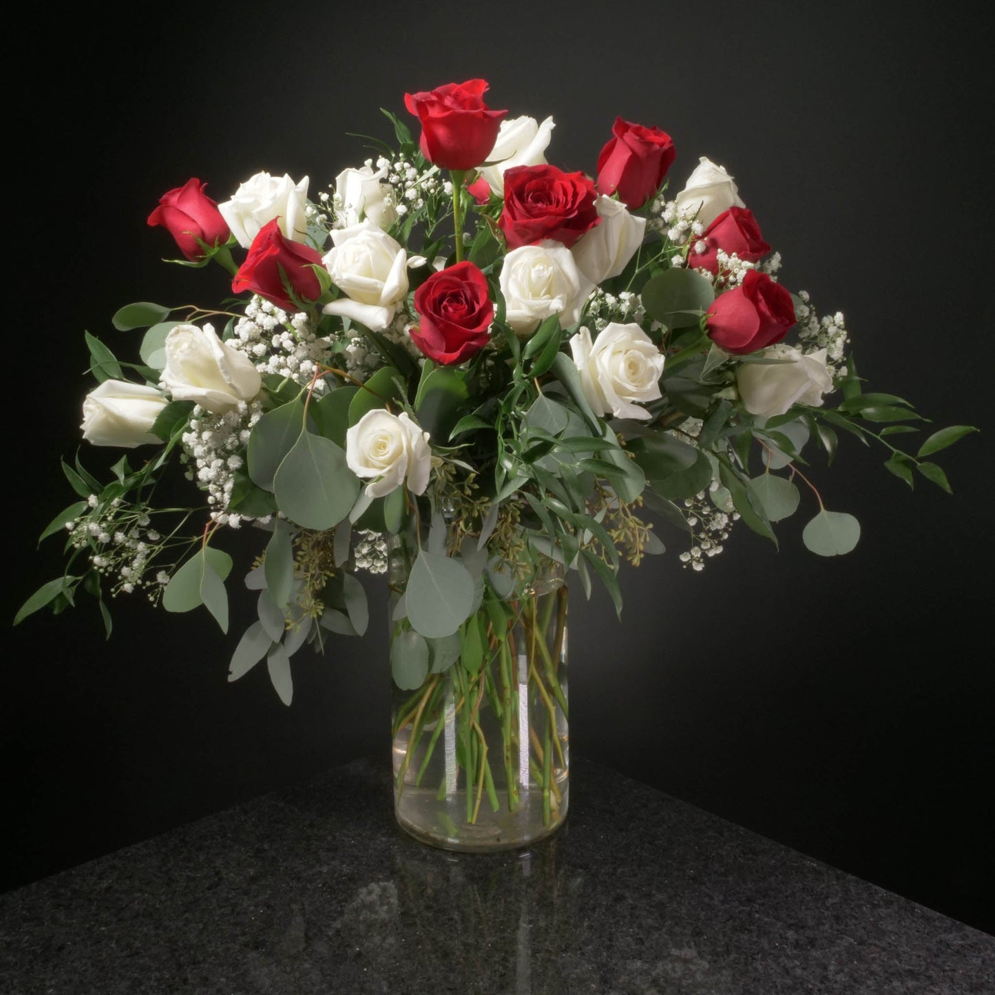 24 Roses / Vase / Fancy