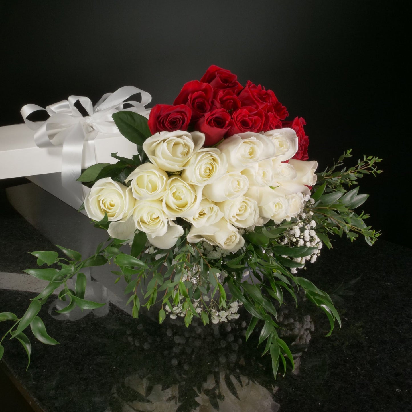 36 Roses / Boxed / Fancy