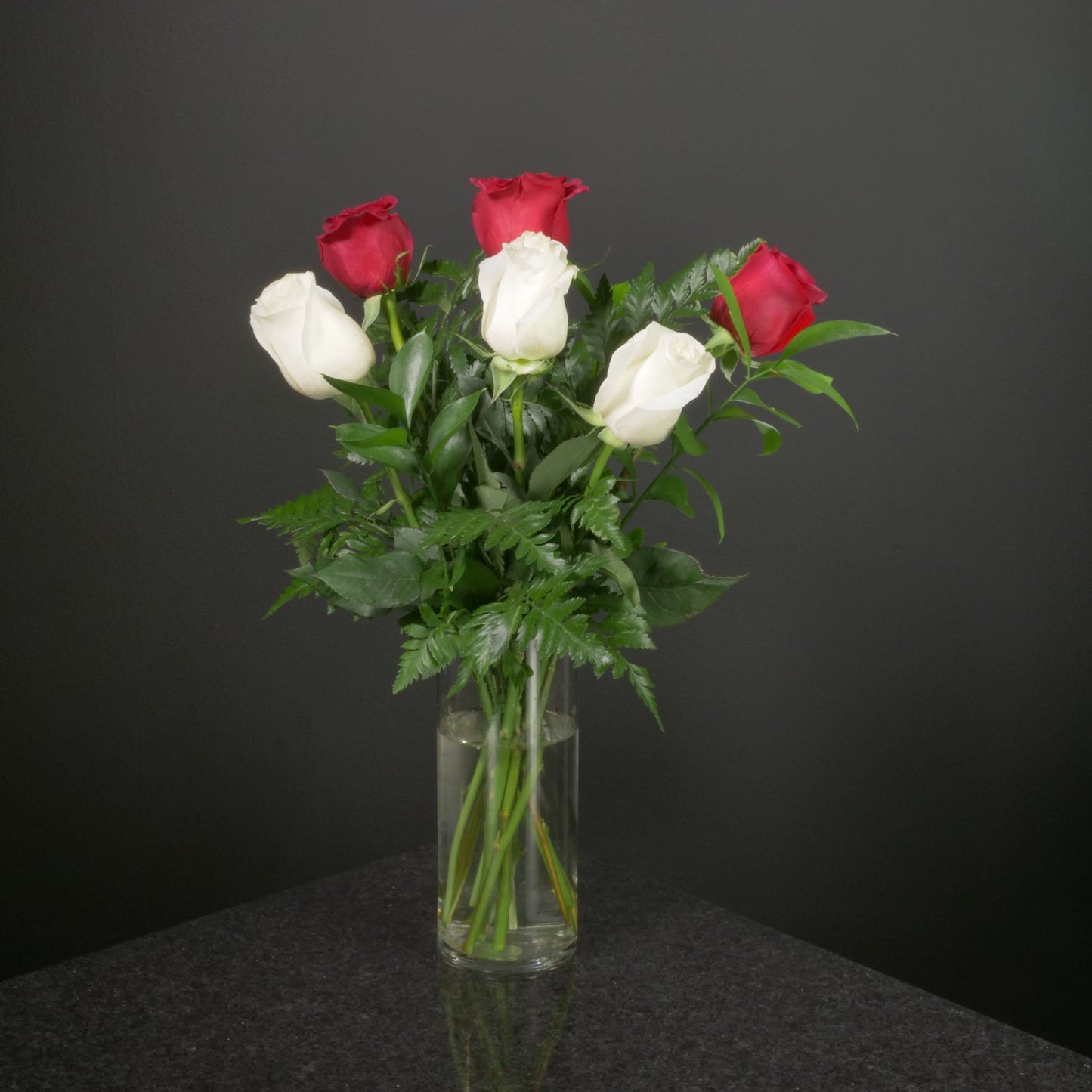 6 Roses / Vase / Basic