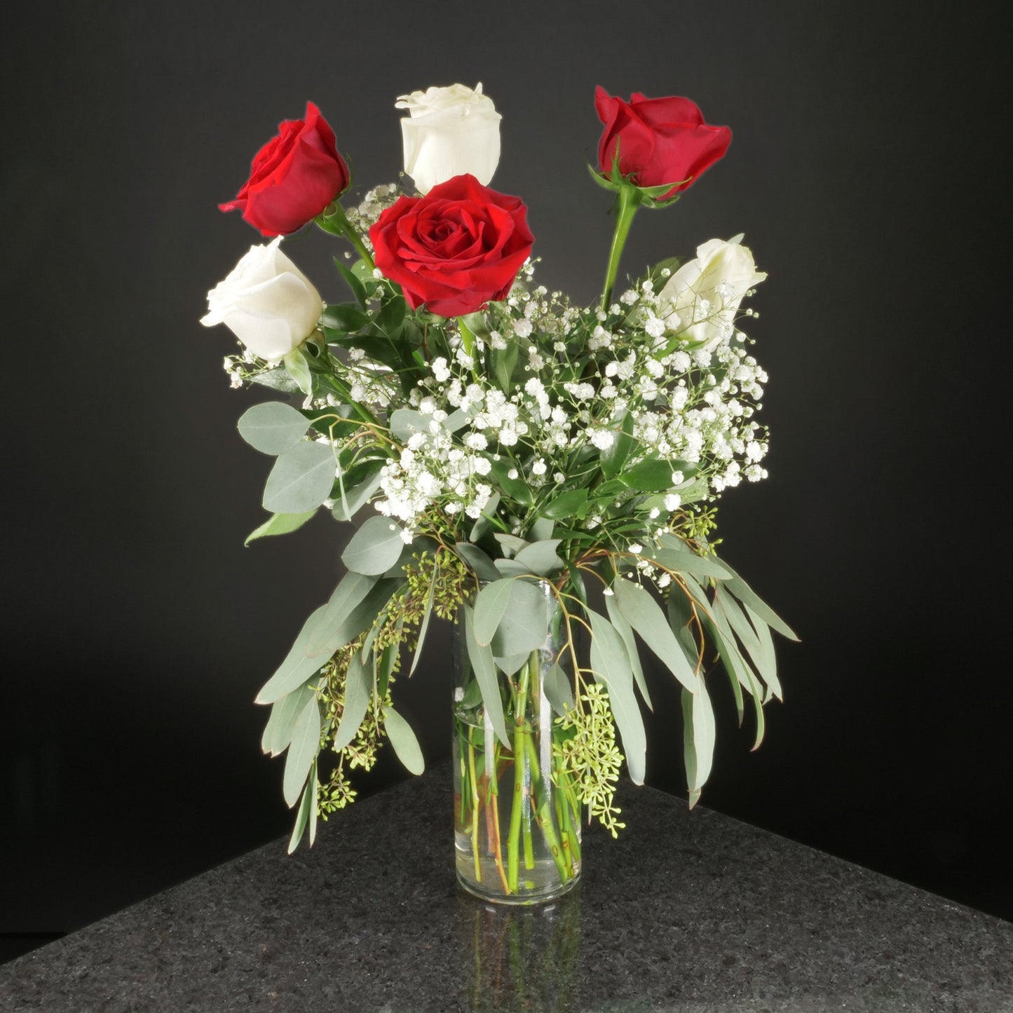 6 Roses / Vase / Fancy