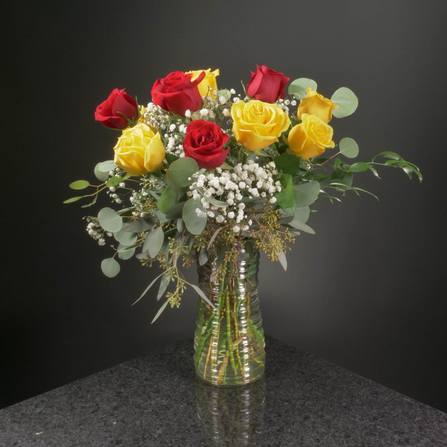 12 Roses / Vase / Fancy