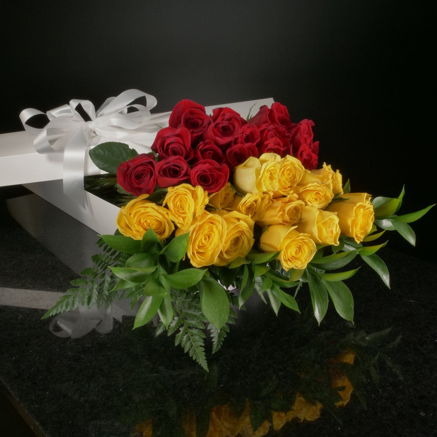 36 Roses / Boxed / Basic