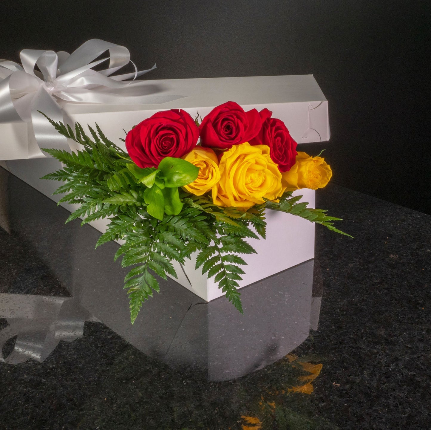 6 Roses / Boxed / Basic