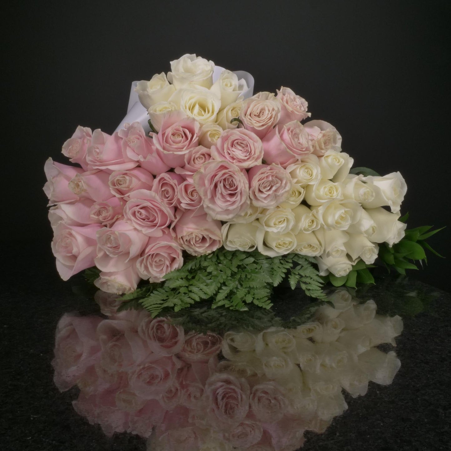 50 Roses / Hand-Tied / Basic