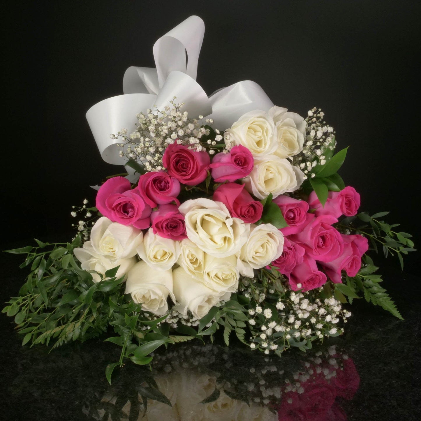 24 Roses / Hand-Tied / Fancy