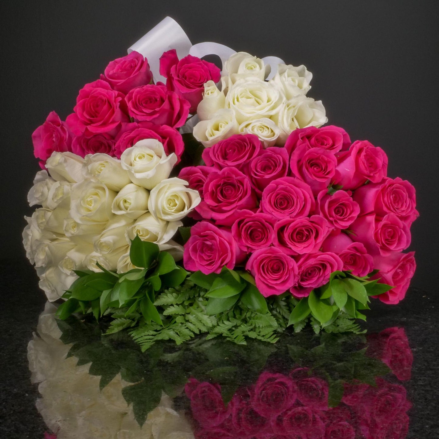 50 Roses / Hand-Tied / Basic