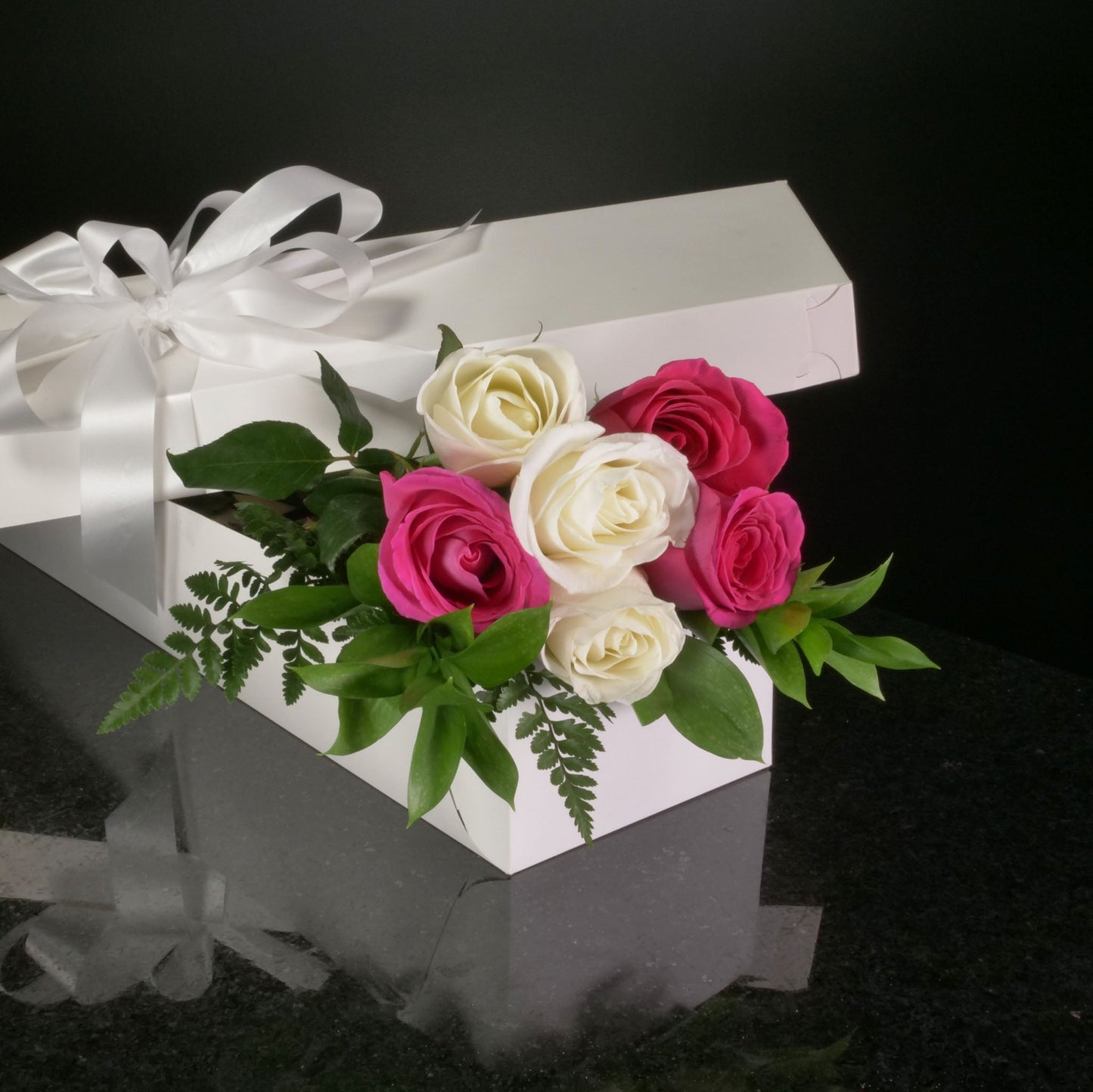 6 Roses / Boxed / Basic