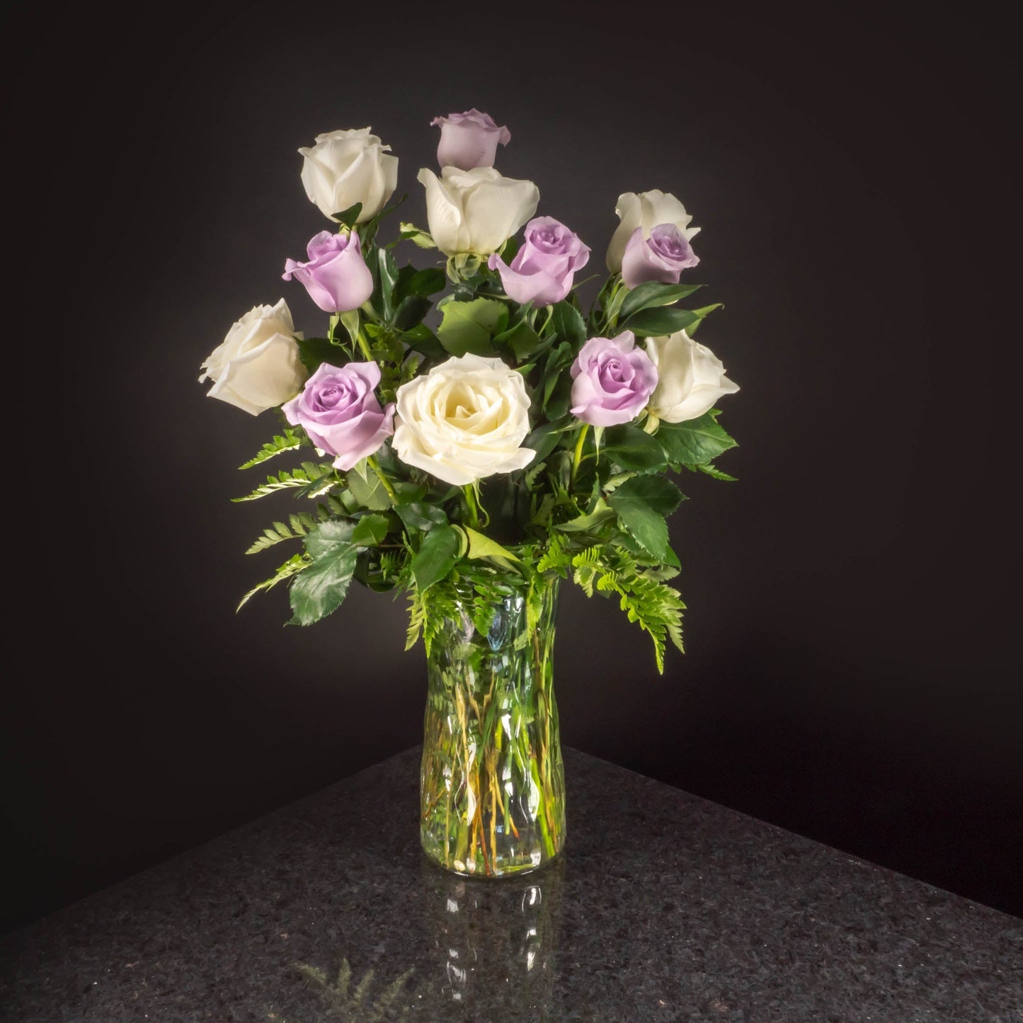 12 Roses / Vase / Basic