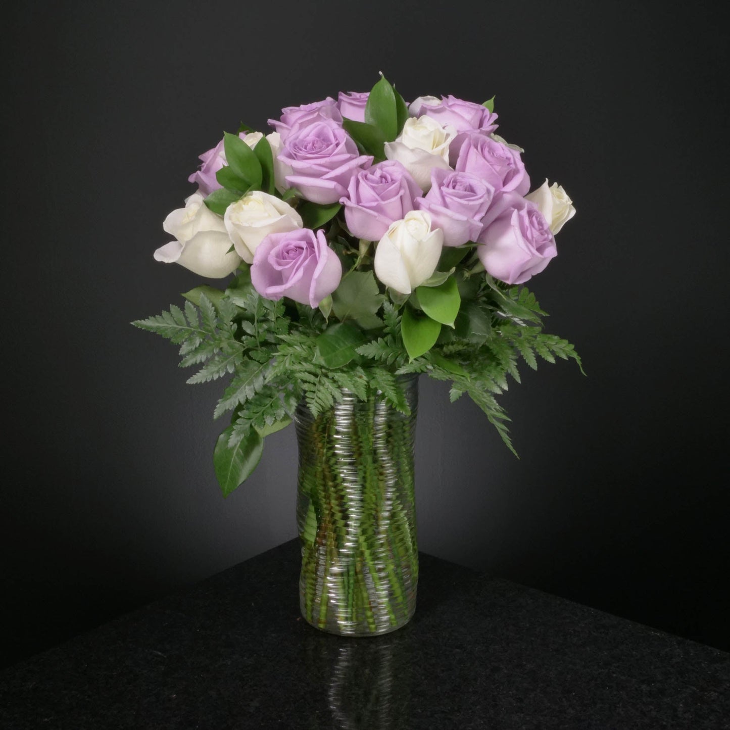 24 Roses / Vase / Basic
