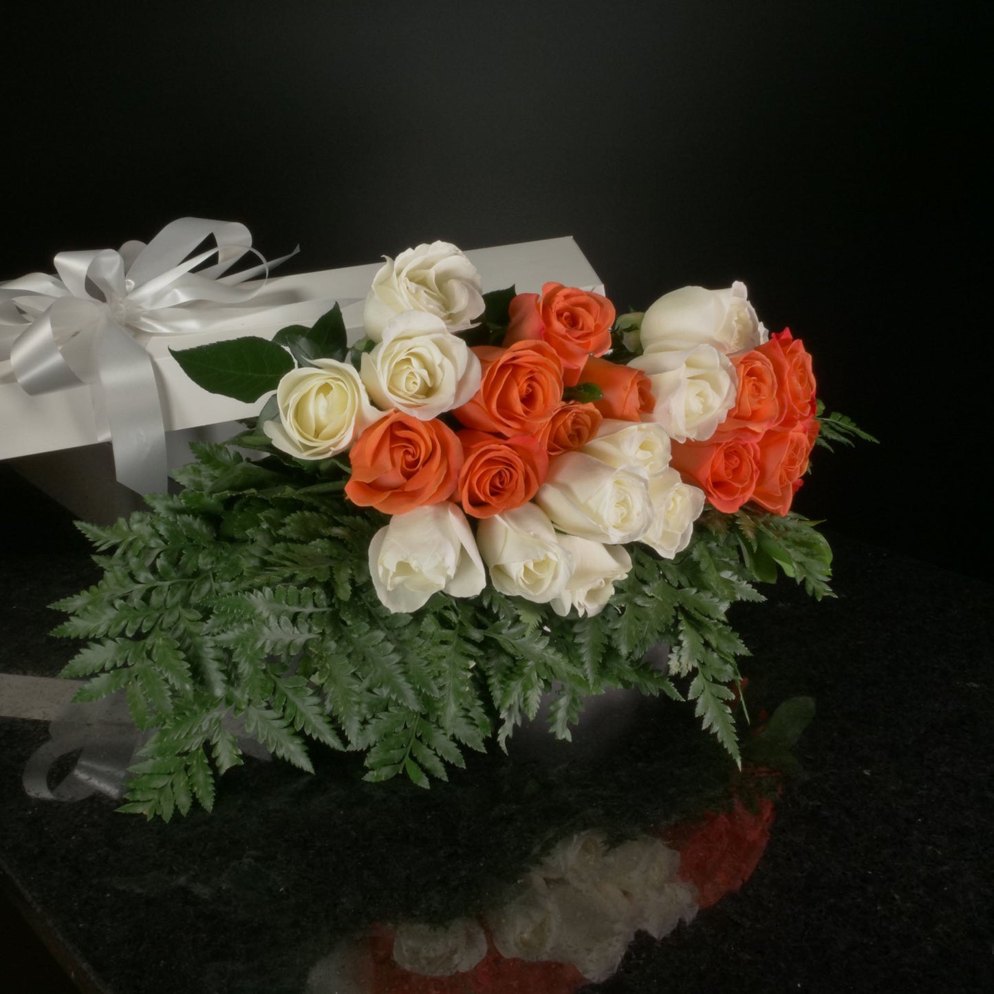 24 Roses / Boxed / Basic