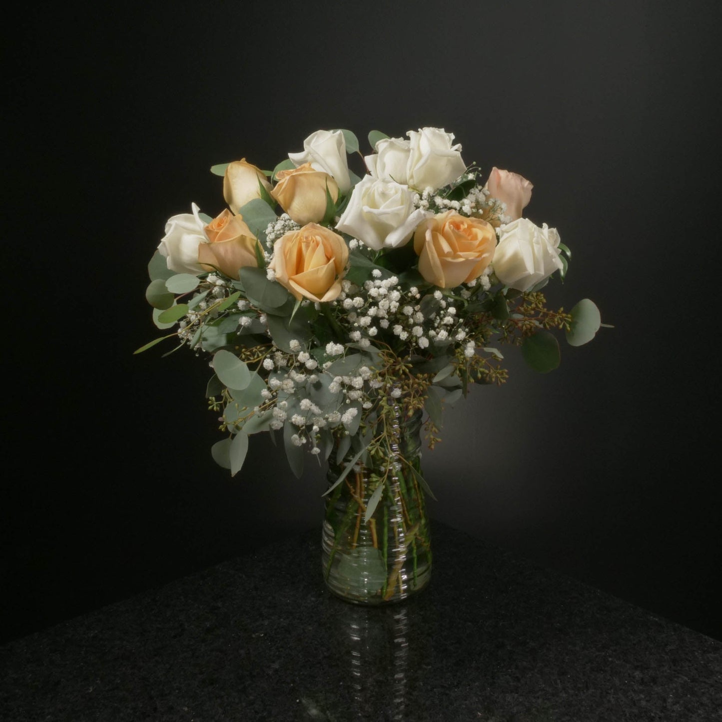 12 Roses / Vase / Fancy