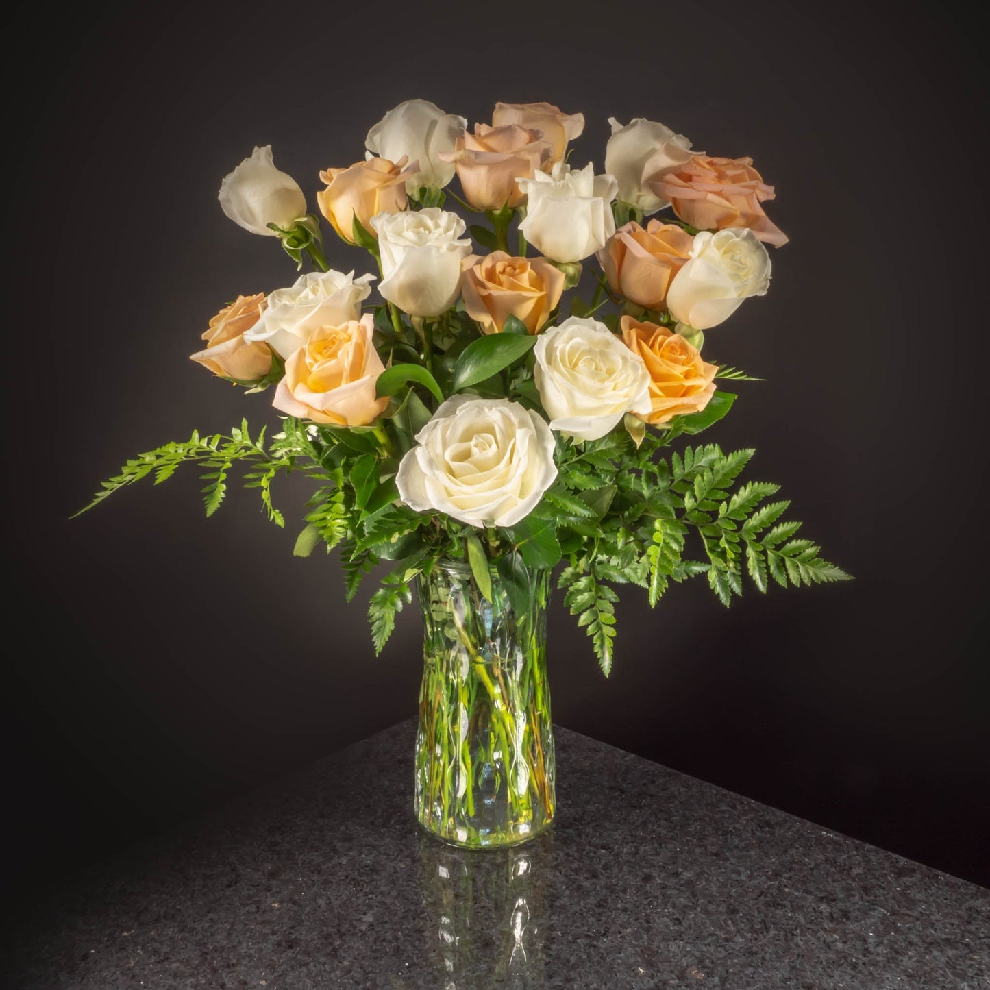 18 Roses / Vase / Basic