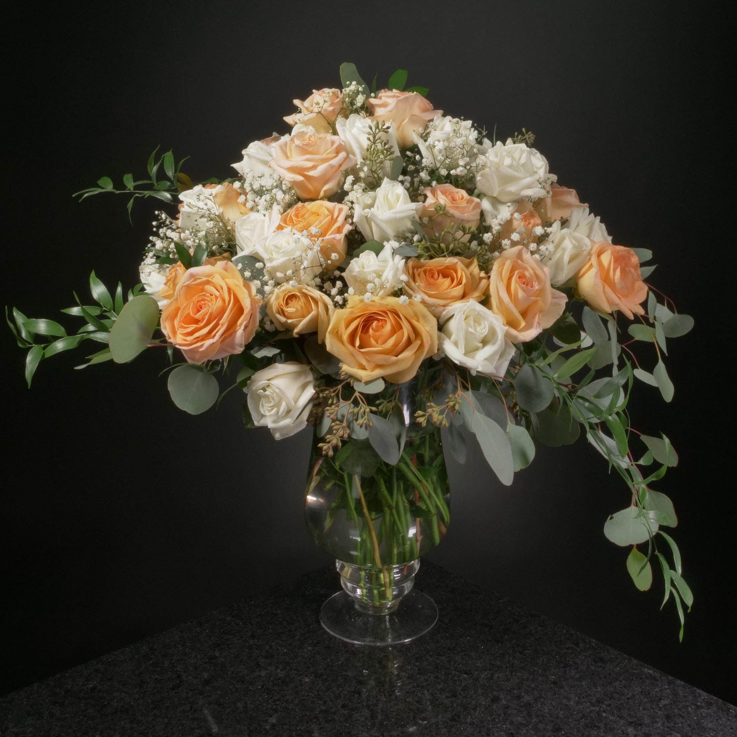 50 Roses / Vase / Fancy