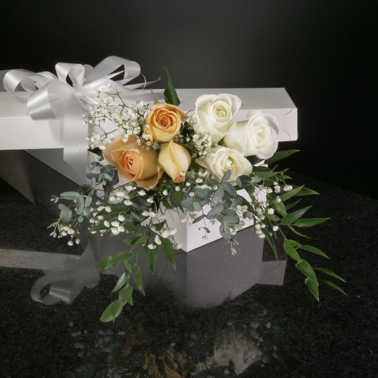6 Roses / Boxed / Fancy