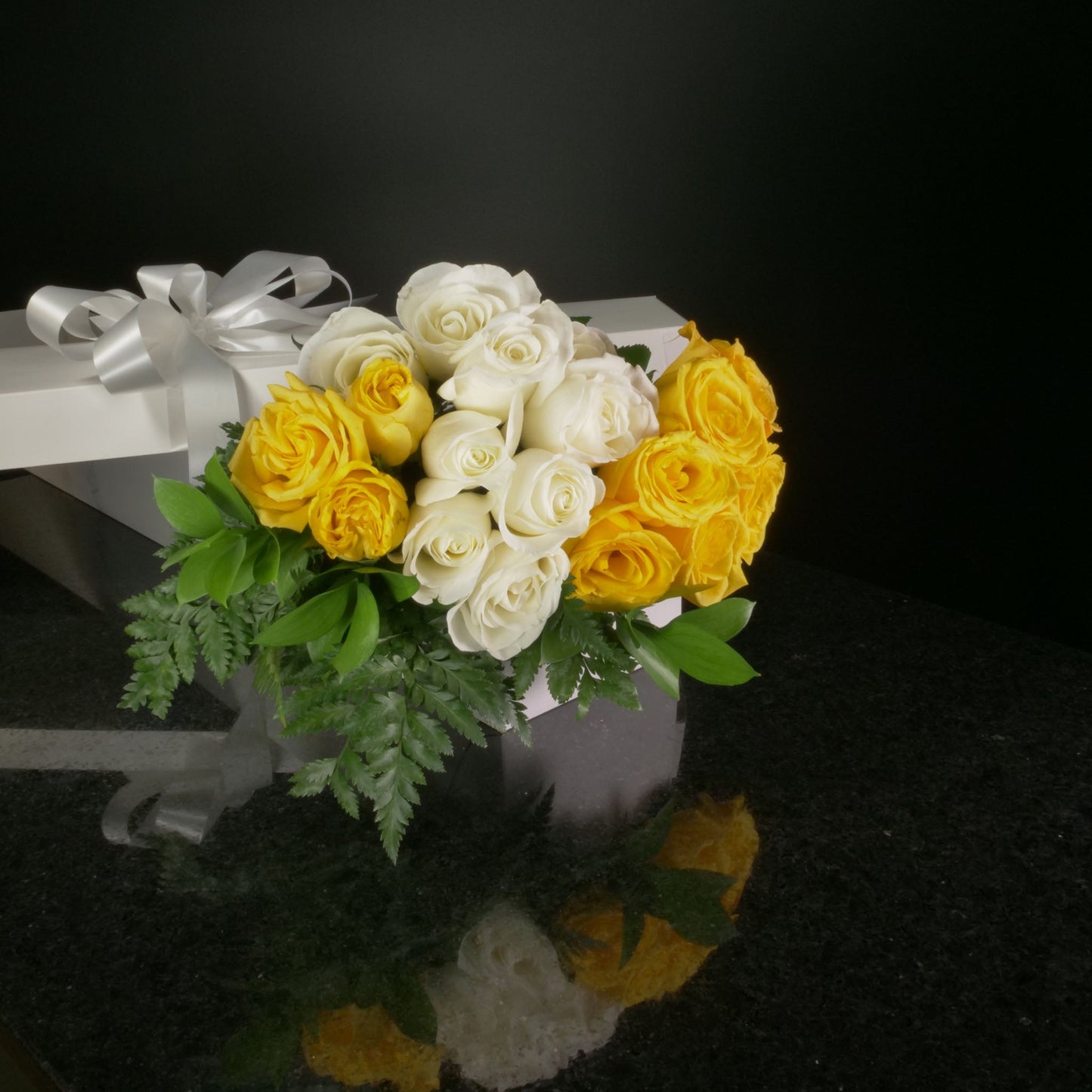 18 Roses / Boxed / Basic