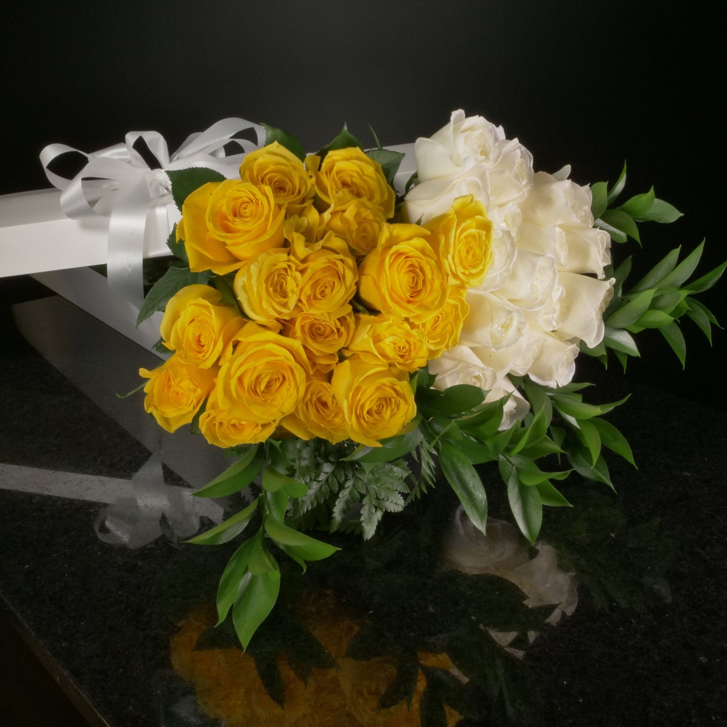 36 Roses / Boxed / Basic