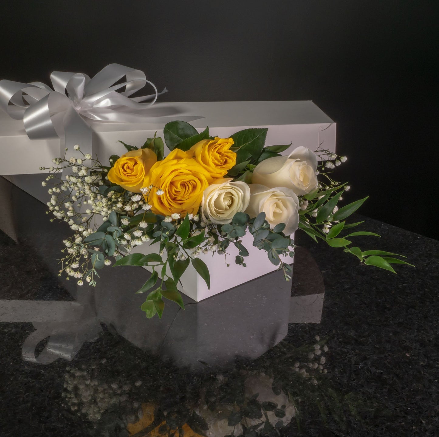 6 Roses / Boxed / Fancy
