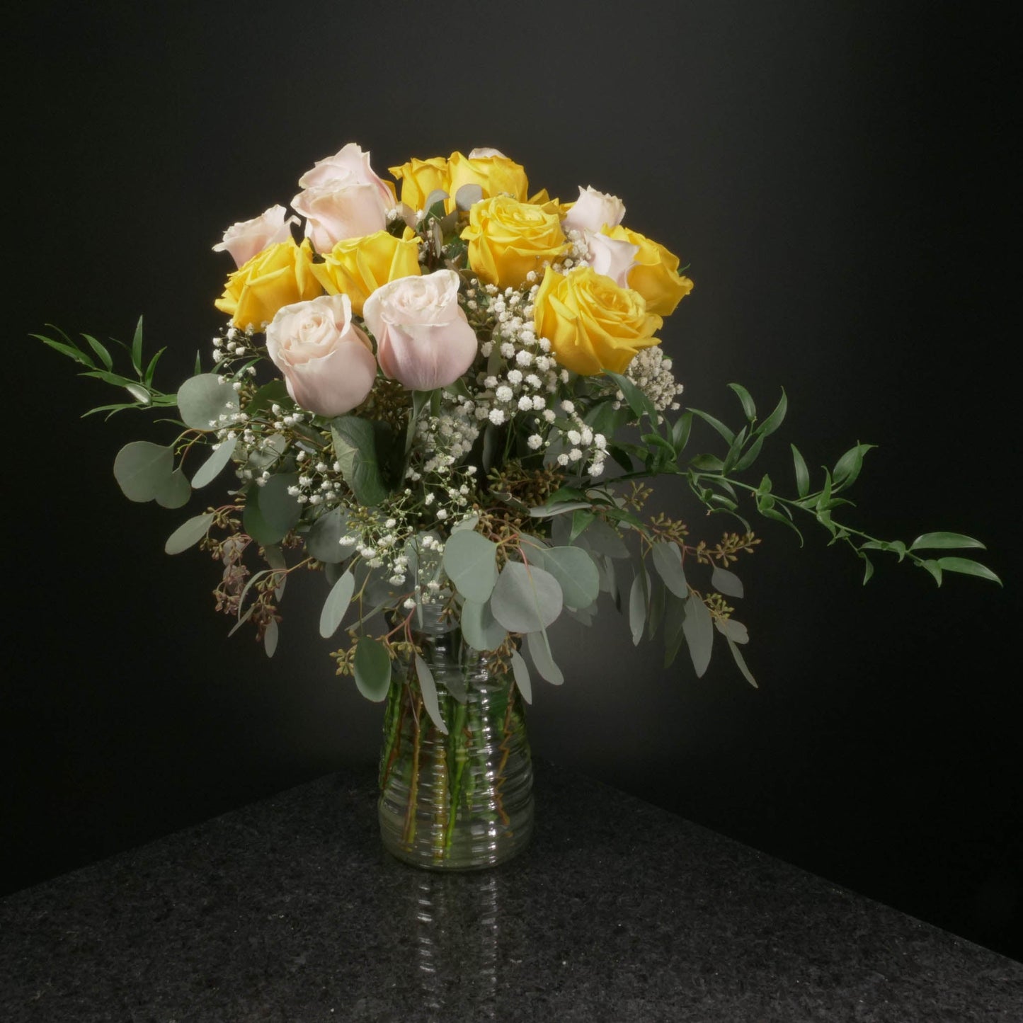 18 Roses / Vase / Fancy