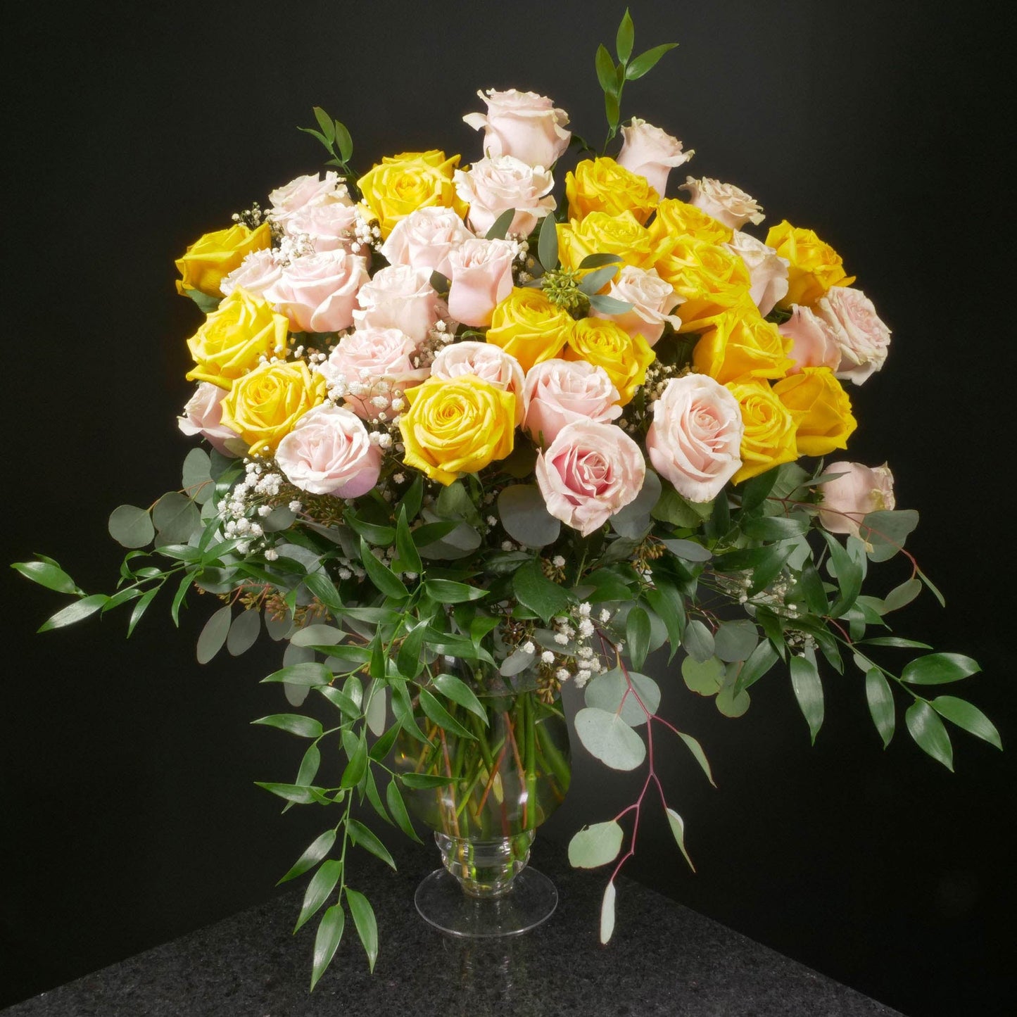 50 Roses / Vase / Fancy