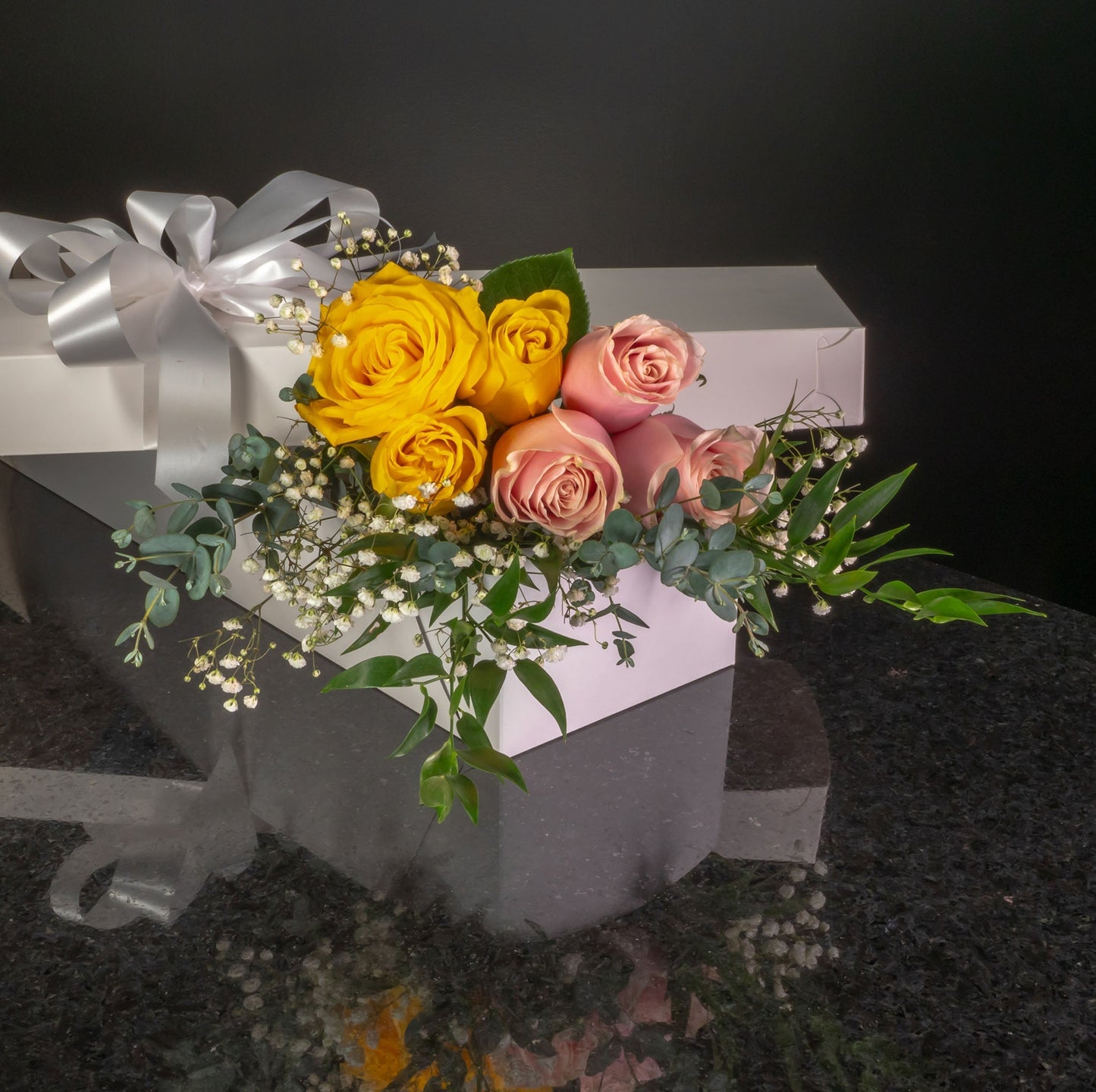 6 Roses / Boxed / Fancy