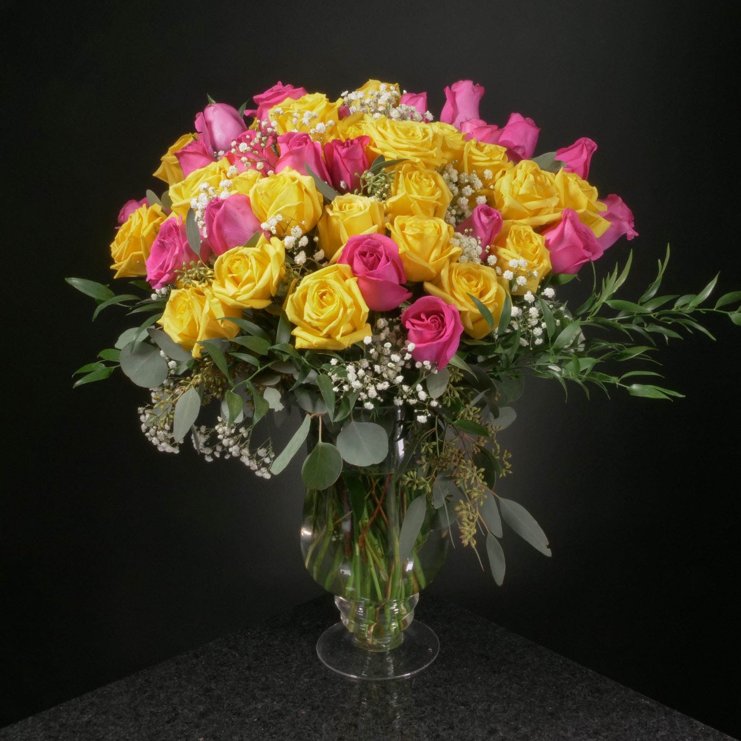 50 Roses / Vase / Fancy