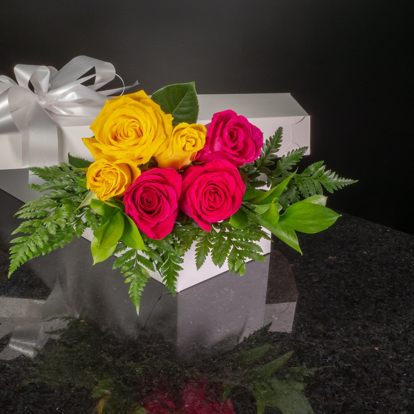 6 Roses / Boxed / Basic