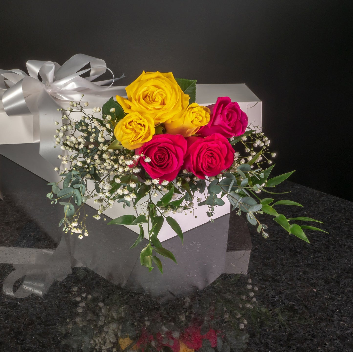 6 Roses / Boxed / Fancy