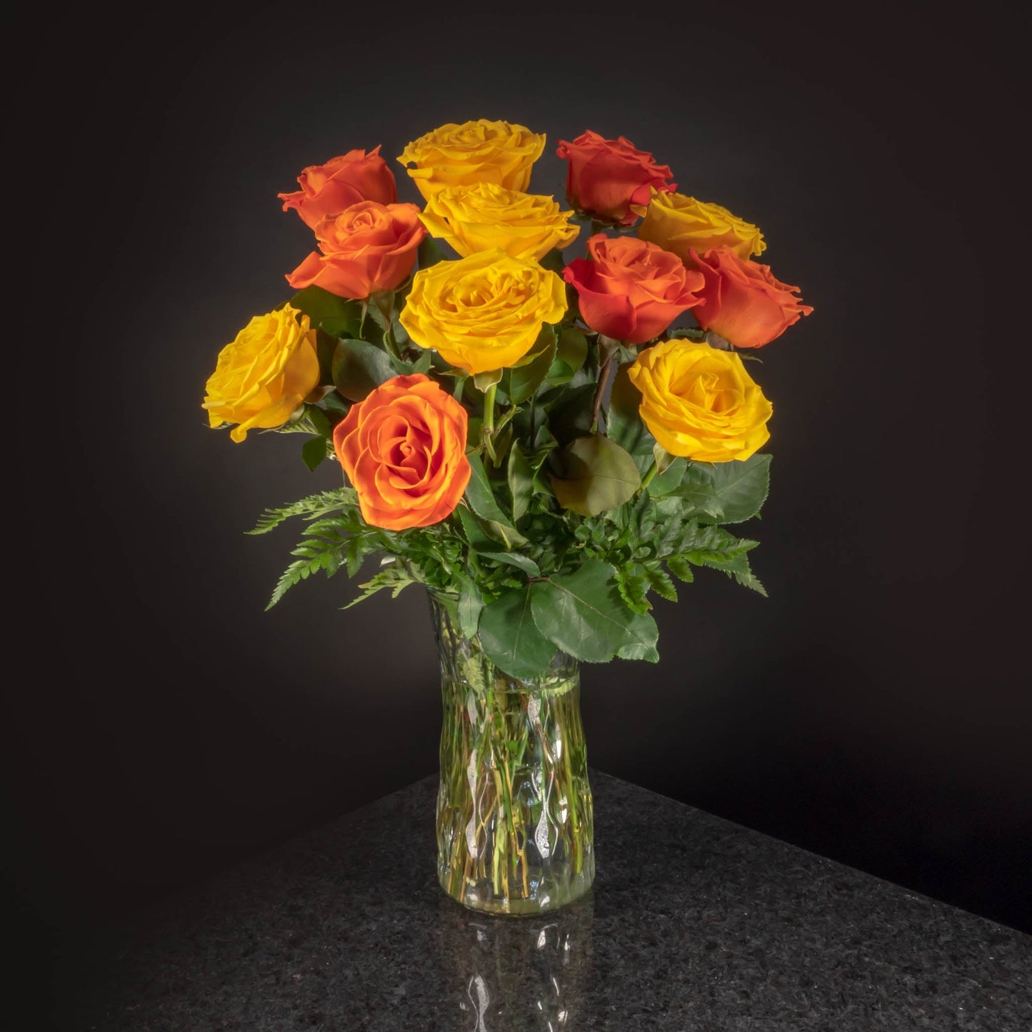 12 Roses / Vase / Basic