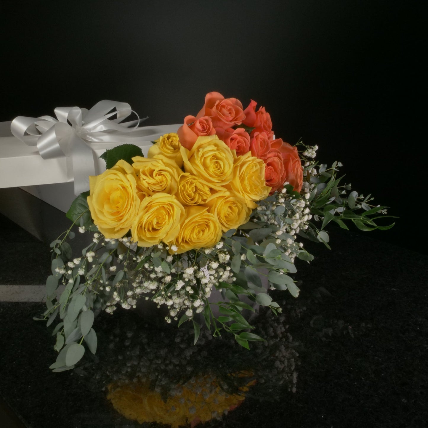 18 Roses / Boxed / Fancy