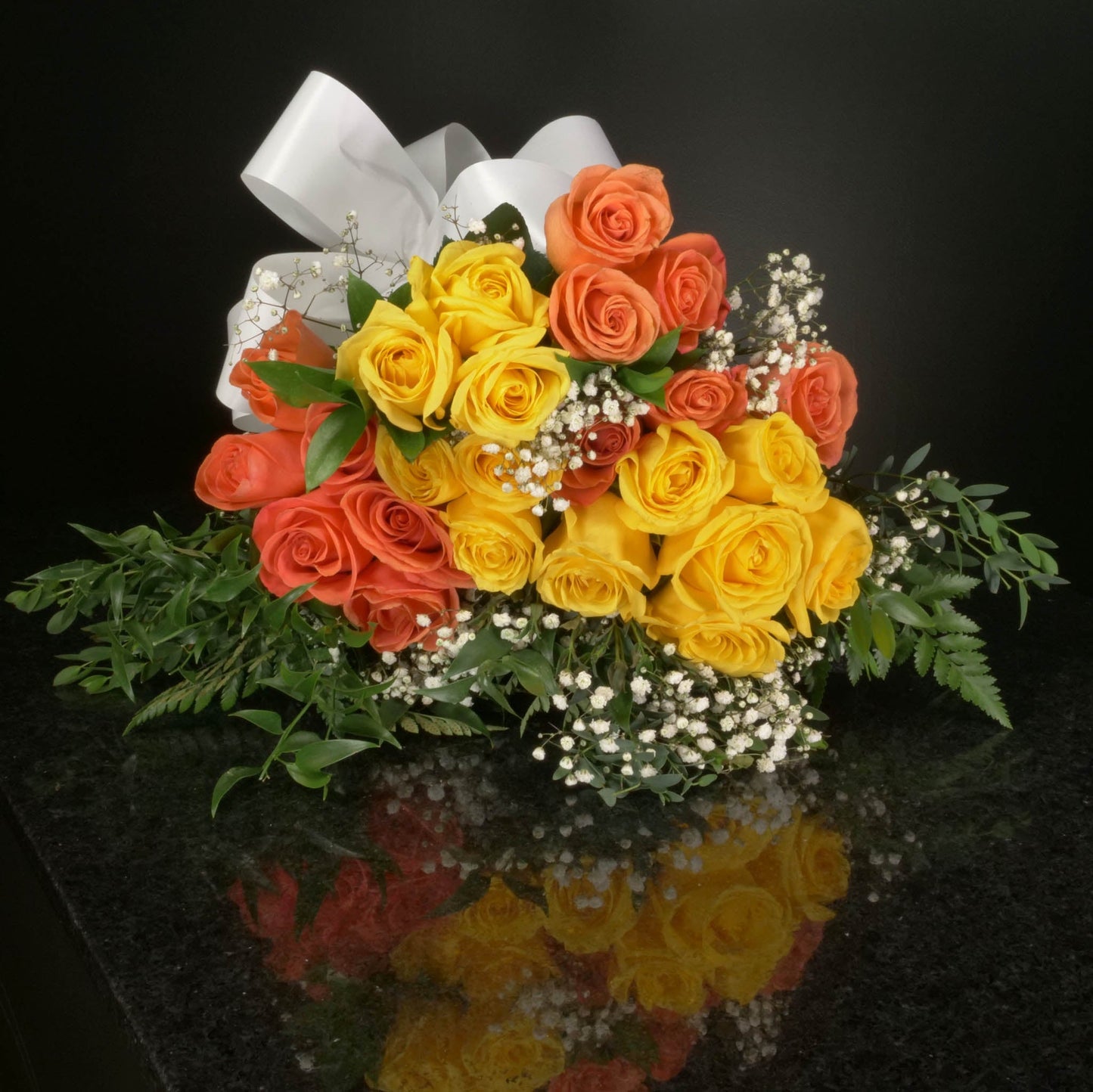 24 Roses / Hand-Tied / Fancy