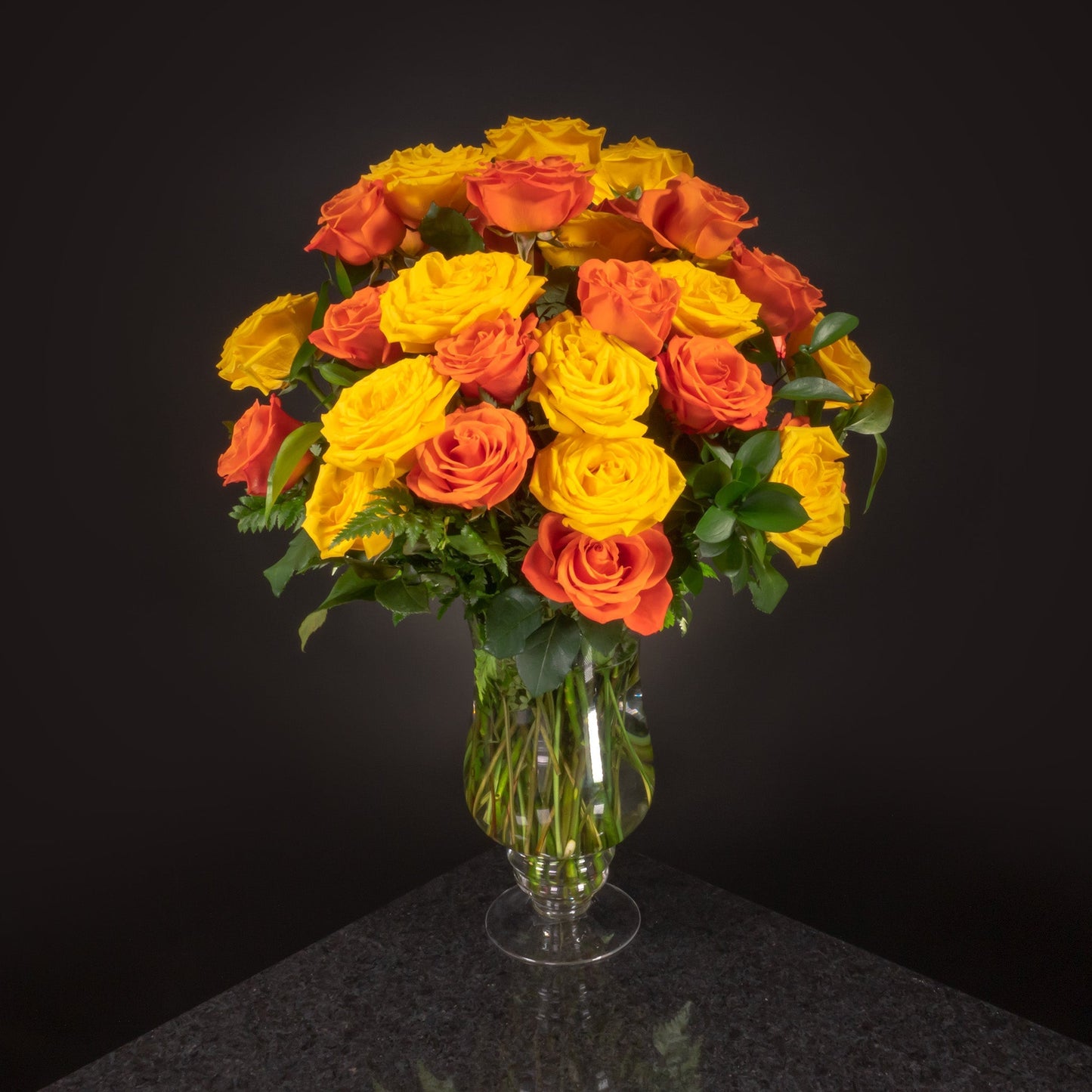 50 Roses / Vase / Basic