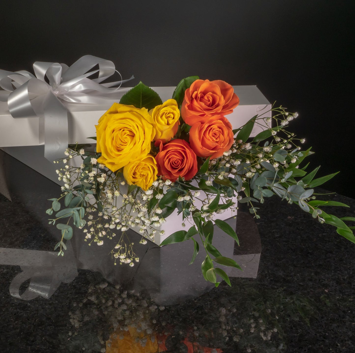 6 Roses / Boxed / Fancy