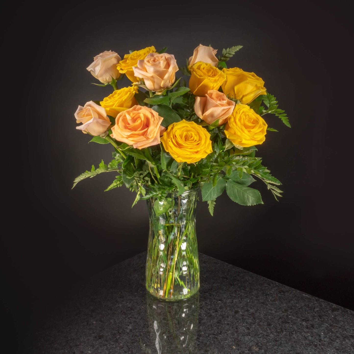 12 Roses / Vase / Basic