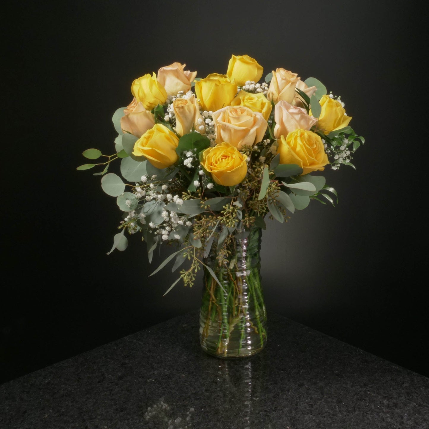 18 Roses / Vase / Fancy