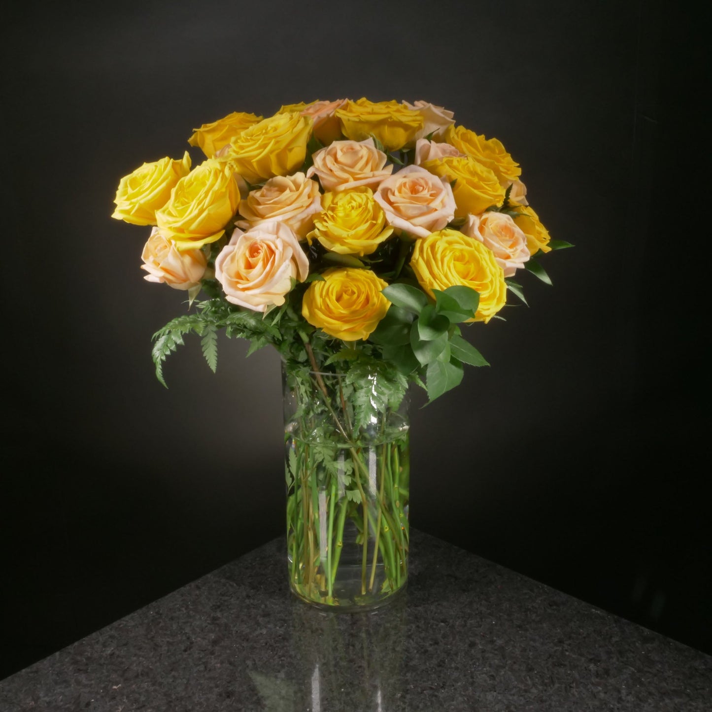 24 Roses / Vase / Basic