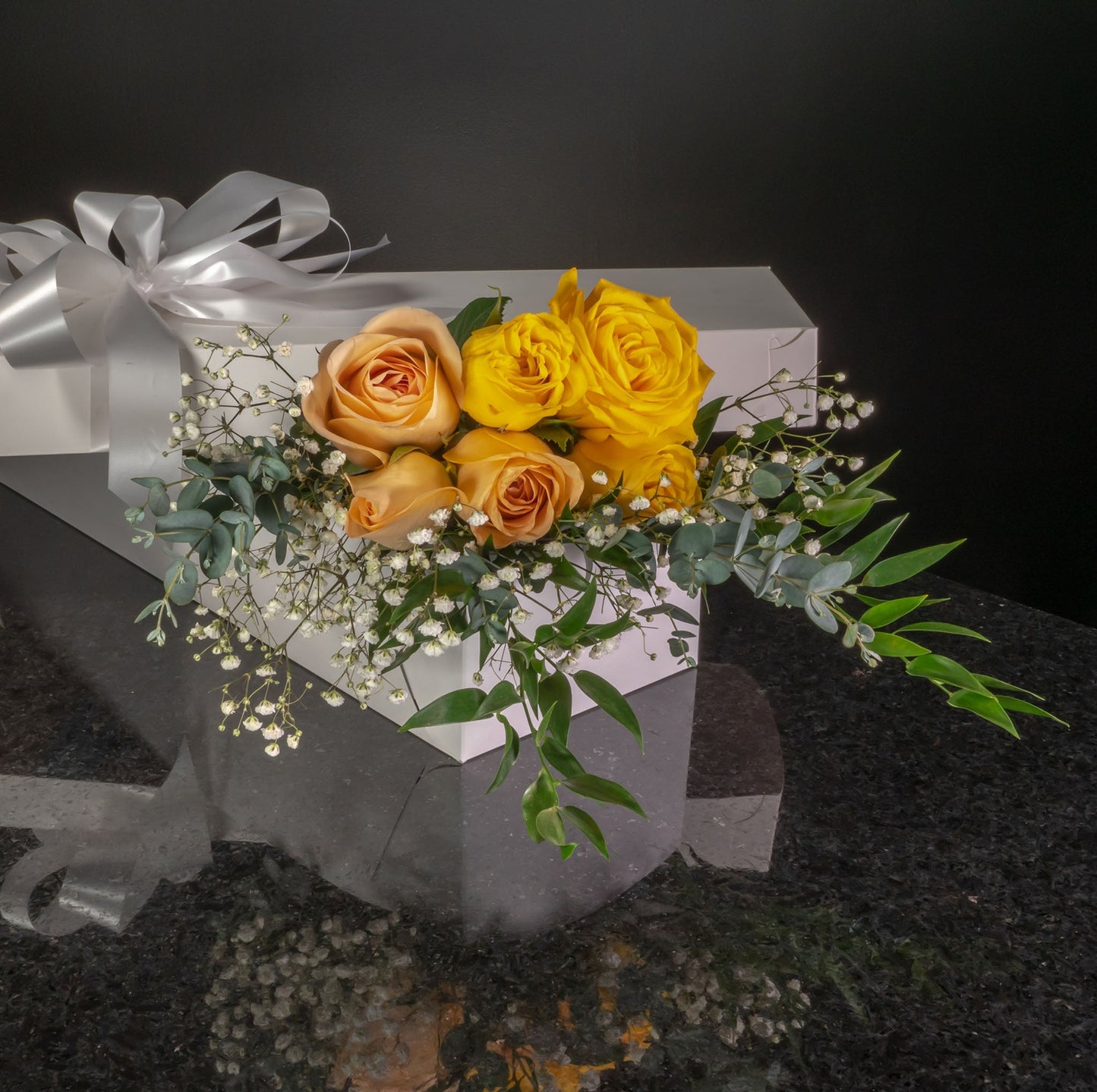 6 Roses / Boxed / Fancy
