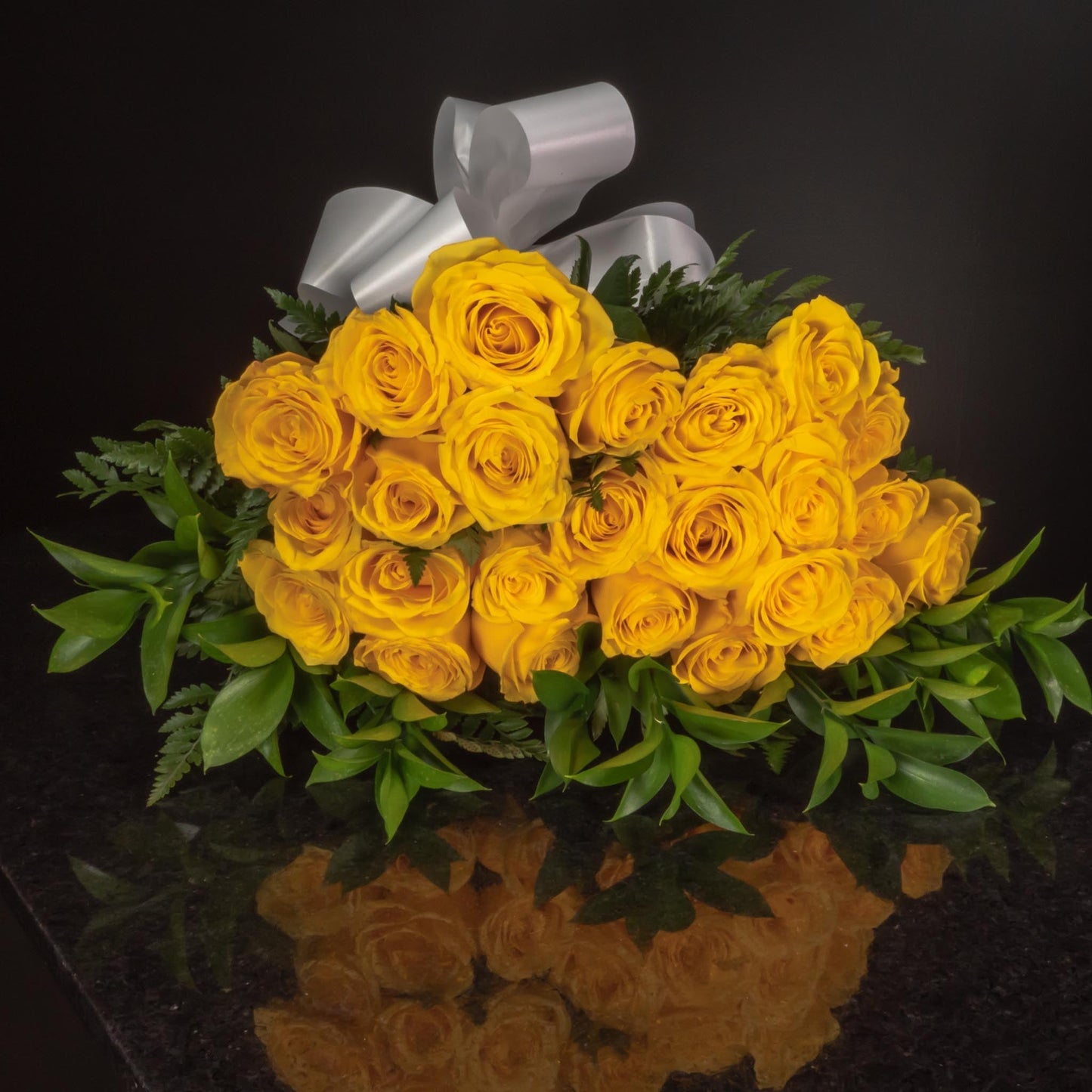 24 Roses / Hand-Tied / Basic