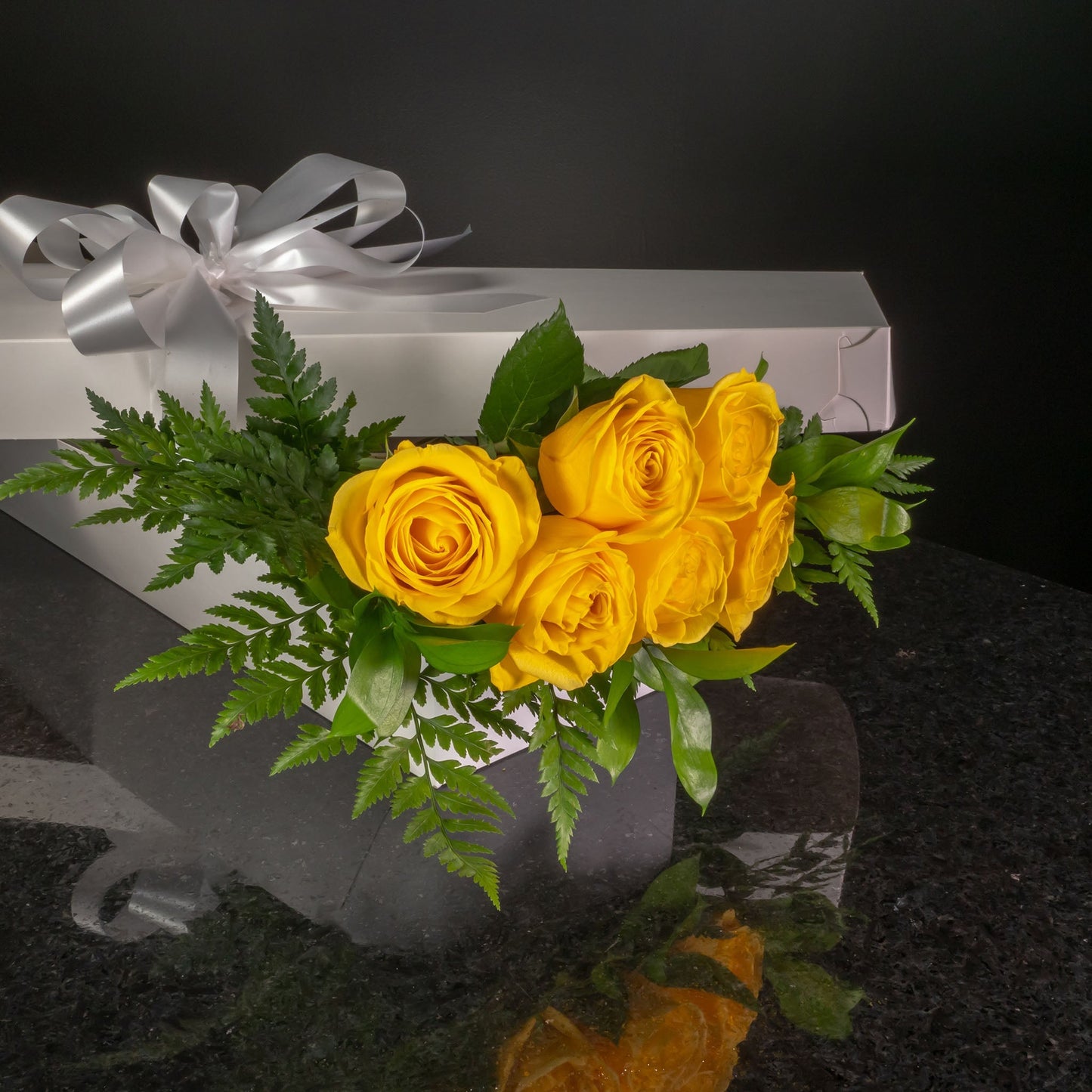6 Roses / Boxed / Basic