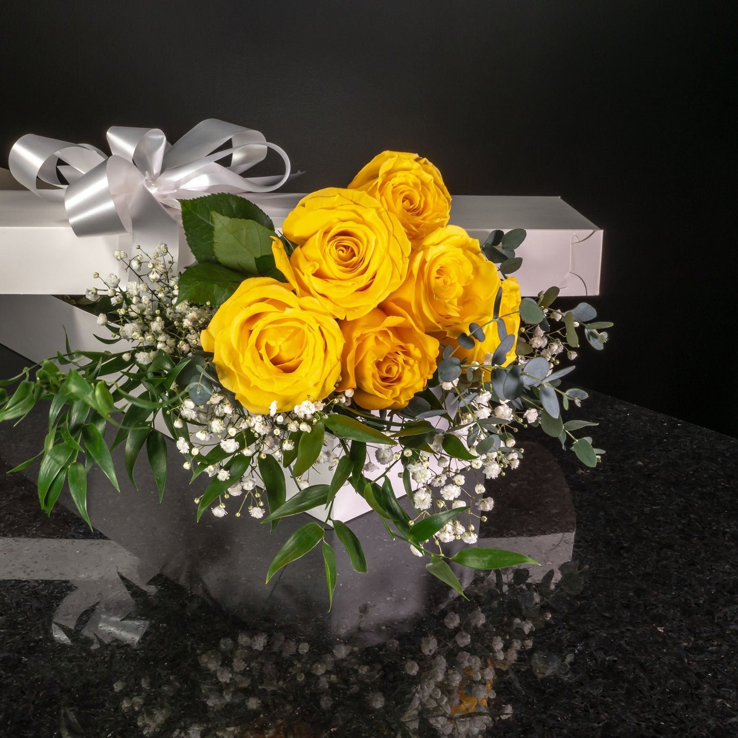 6 Roses / Boxed / Fancy